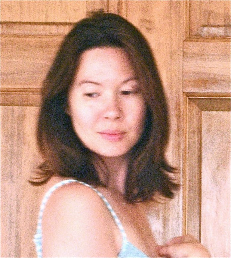Interview with author Kayley Loring
