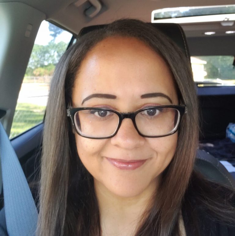 Interview with author Riley Hart